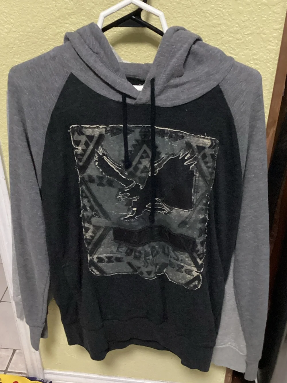 American Eagle Outfitters Men's Two-Tone Gray and Black Zip-Up Hoodie